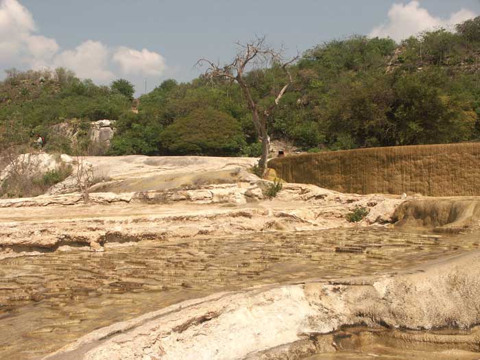 05_26_agua_mitla08