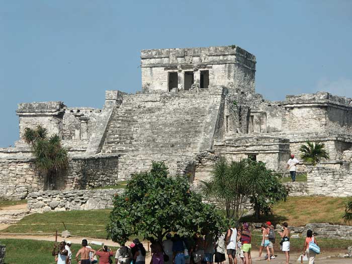 06_01_chichen-tulum47