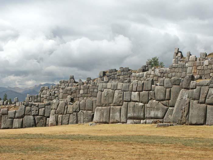 043_sacsayhuaman