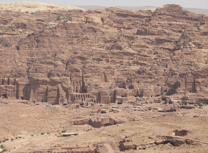 100923_Petra-25